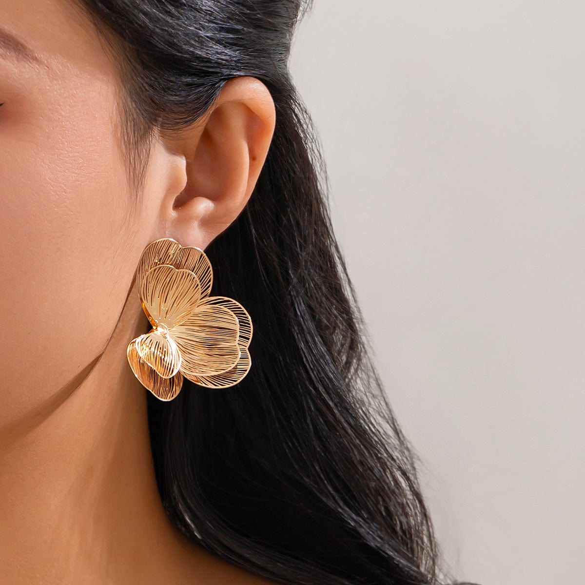Abstract Gold Silver Tone Hollow Ginkgo Leaf Earrings - ArtGalleryZen