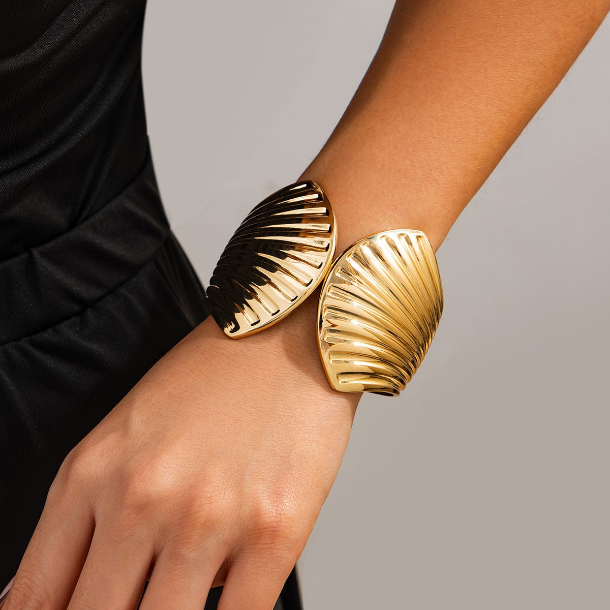 Abstract Shell Shaped Wide Cuff Bangle Bracelet - ArtGalleryZen
