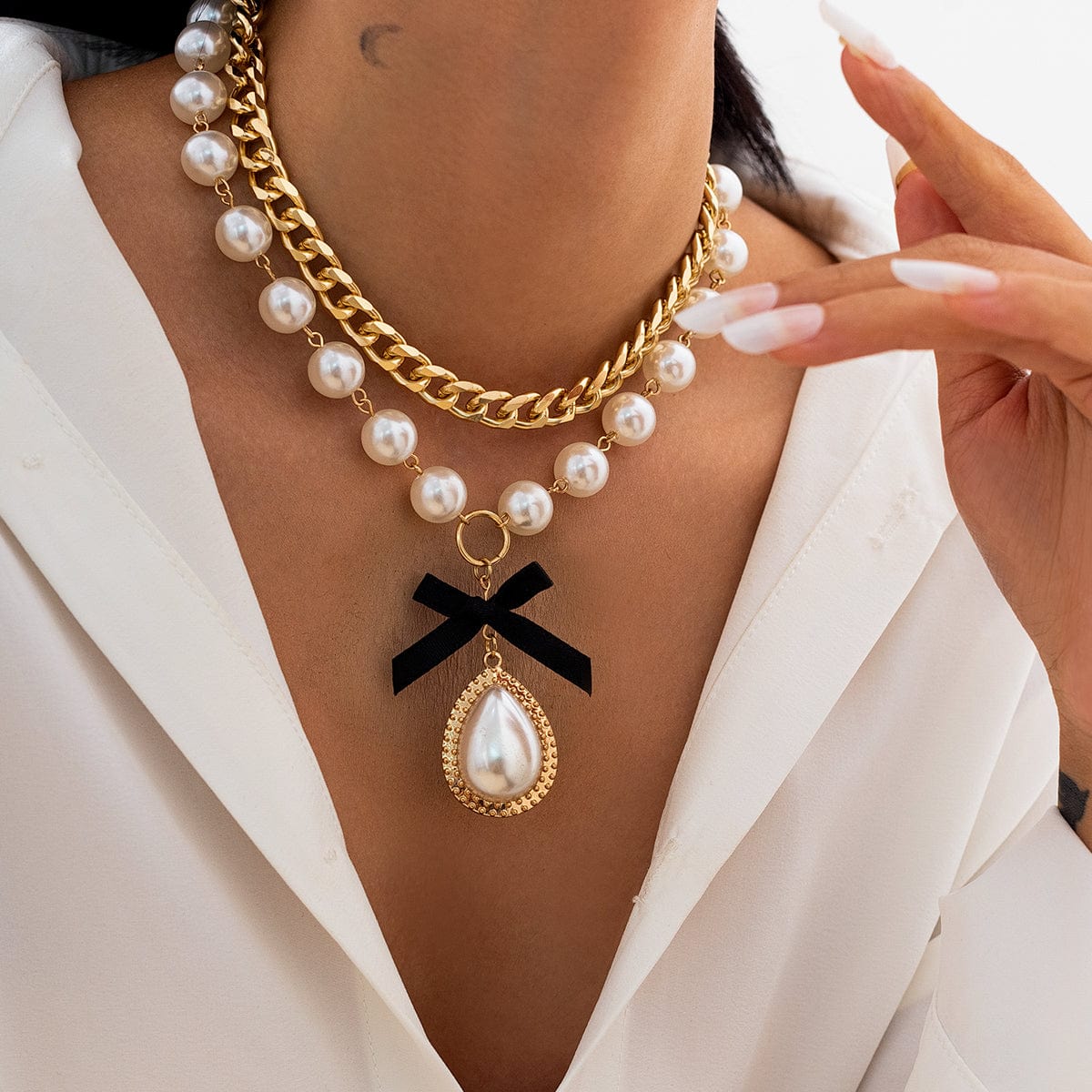 Baroque 2pcs Bowknot Pearl Pendant Curb Chain Necklace Set - ArtGalleryZen