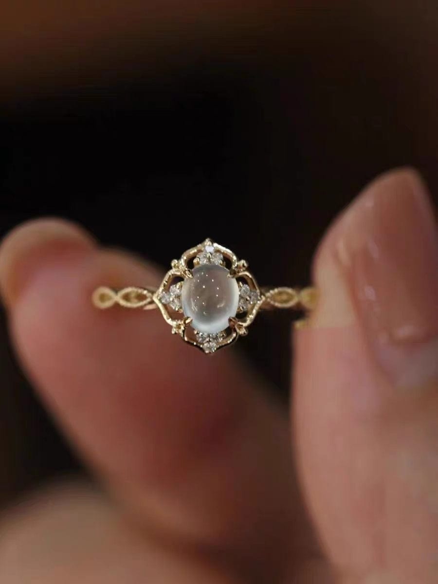 Baroque-style Moonstone Ring - ArtGalleryZen