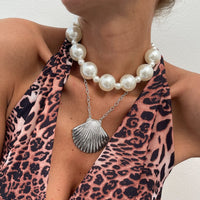 Thumbnail for Beach Style 2pcs Chunky Shell Pendant Pearl Chain Necklace Set - ArtGalleryZen