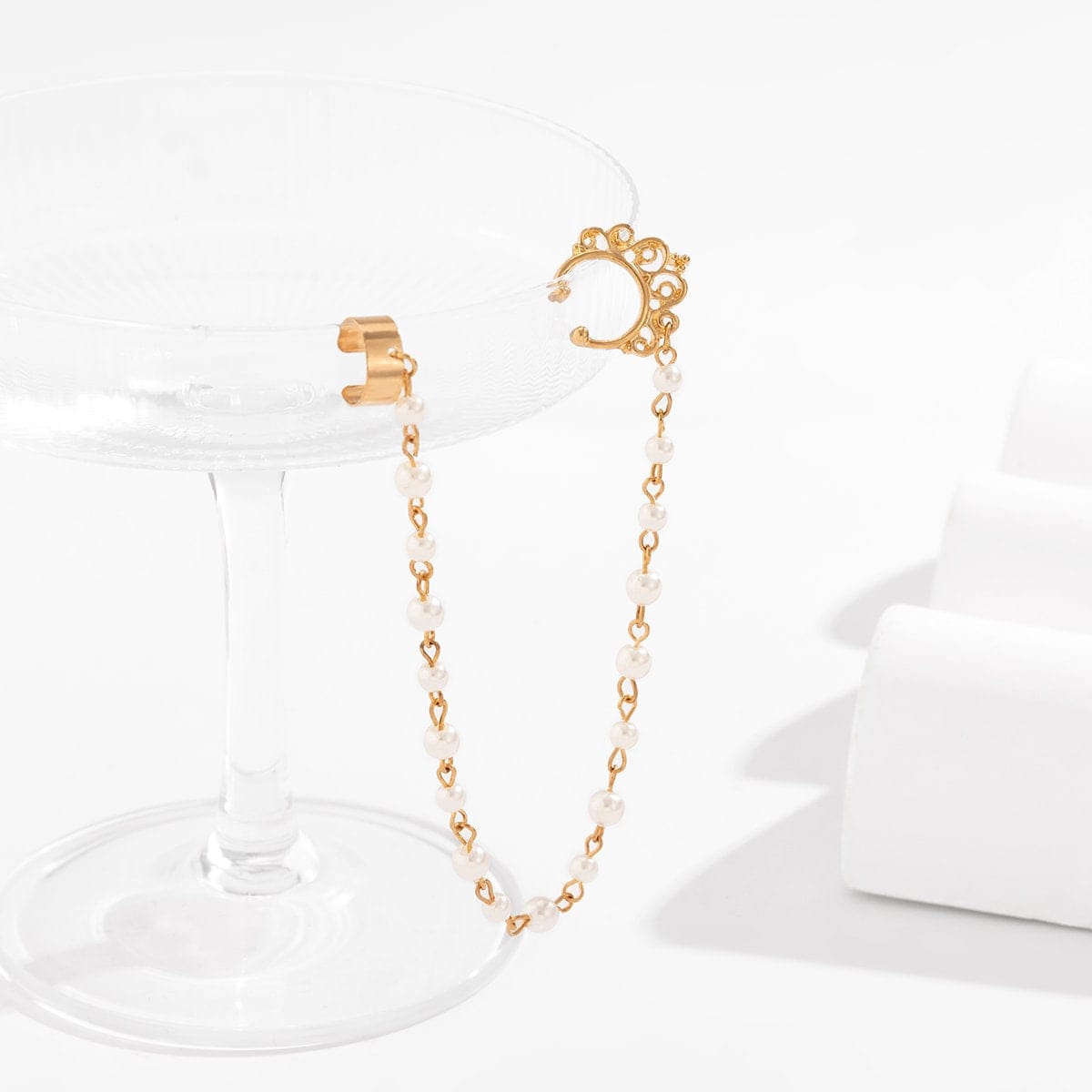 Bohemia No Piercing Nose To Ear Pearl Chain - ArtGalleryZen