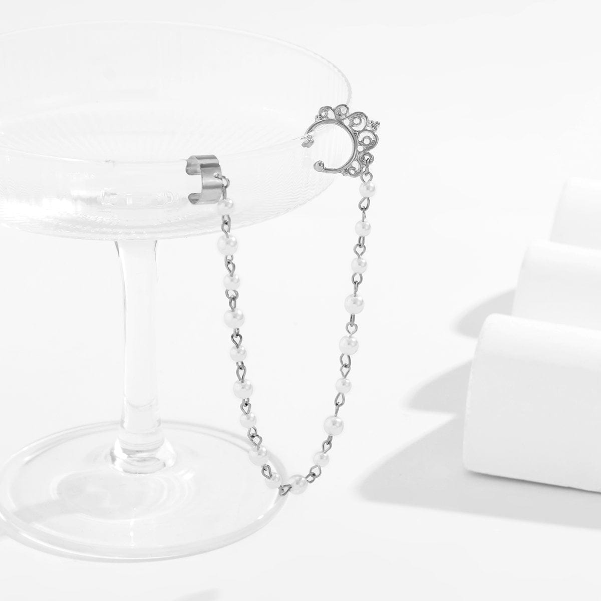 Bohemia No Piercing Nose To Ear Pearl Chain - ArtGalleryZen