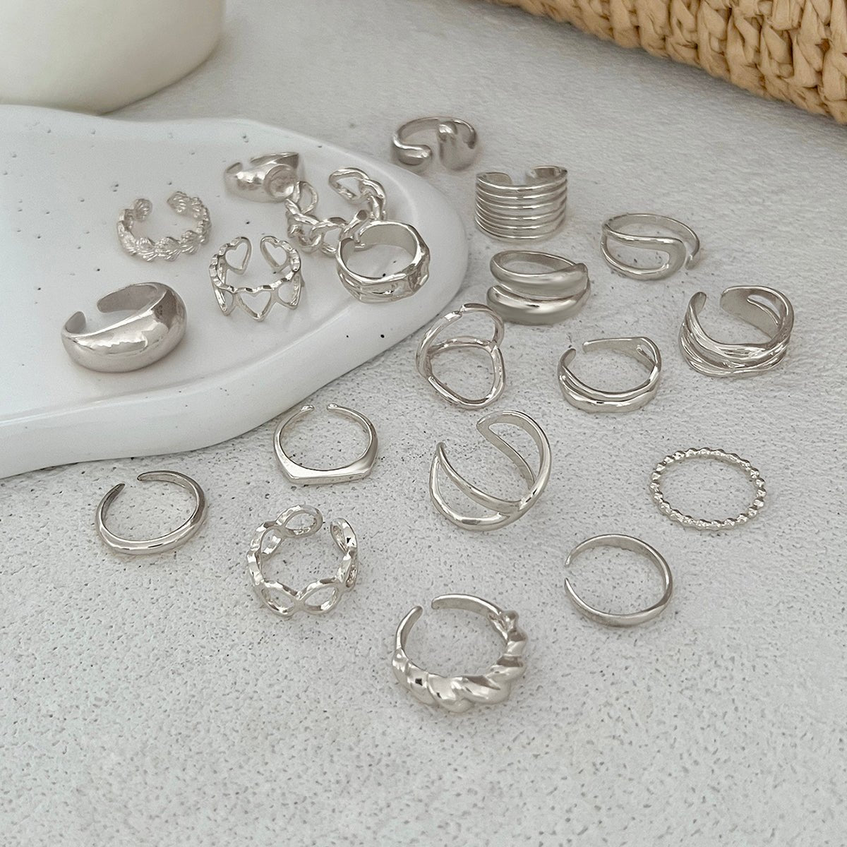 Boho 20pcs Glossy Hollow Heart Wide Ring Set - ArtGalleryZen