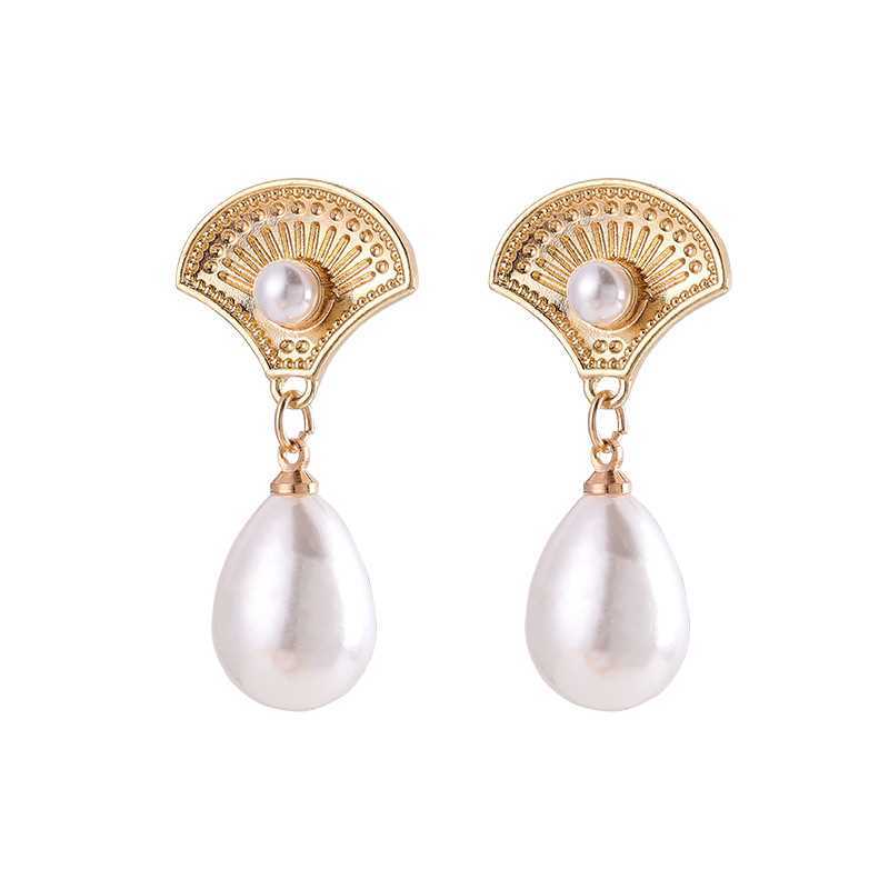 Boho Metallic Shell Dangle Pearl Earrings - ArtGalleryZen