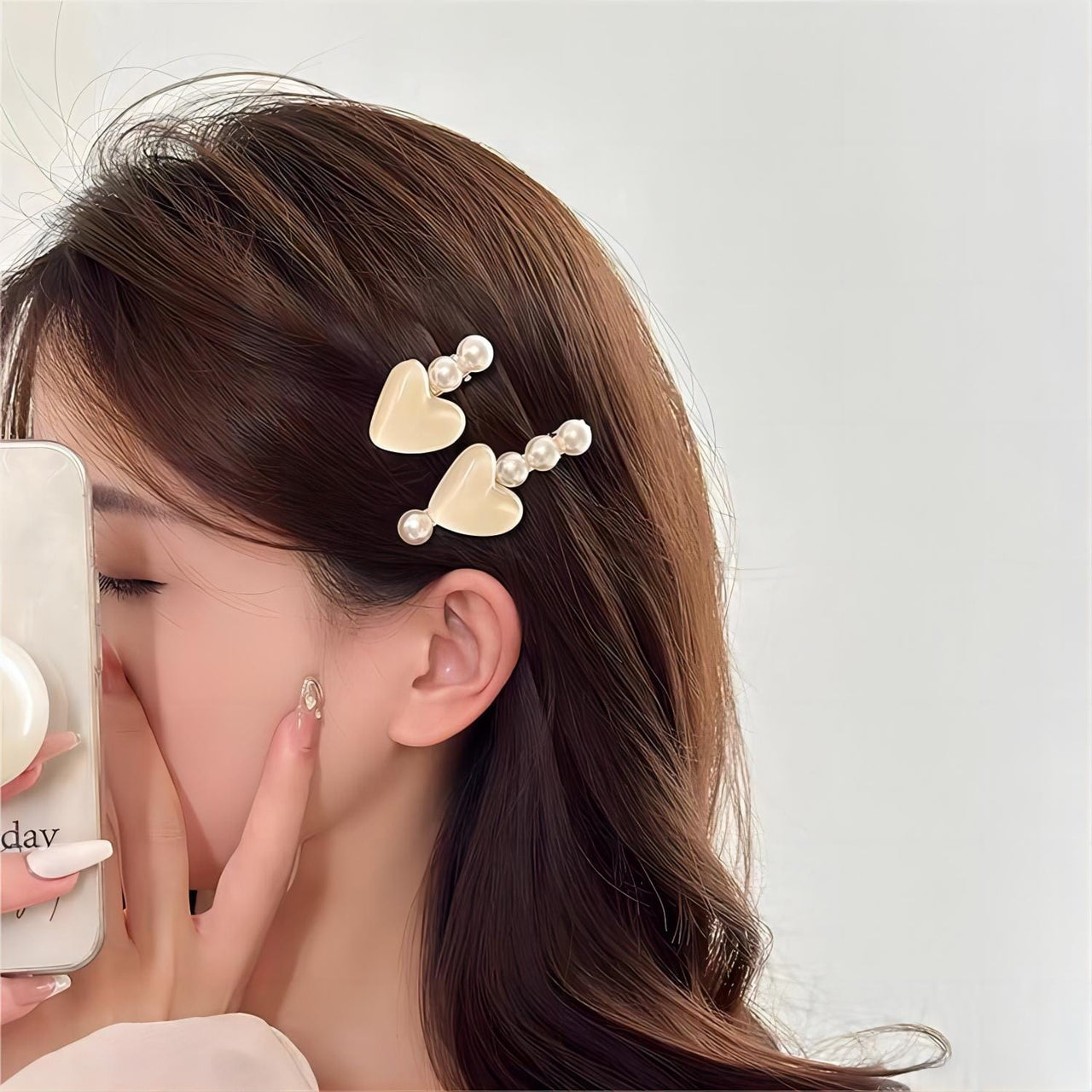 Chic 2 Pieces Crystal Heart Pearl Hair Clips Set - ArtGalleryZen