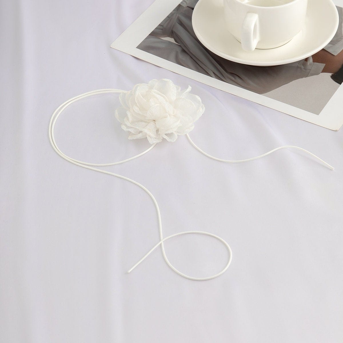 Chic Black White Flower Wax Cord String Choker Necklace - ArtGalleryZen