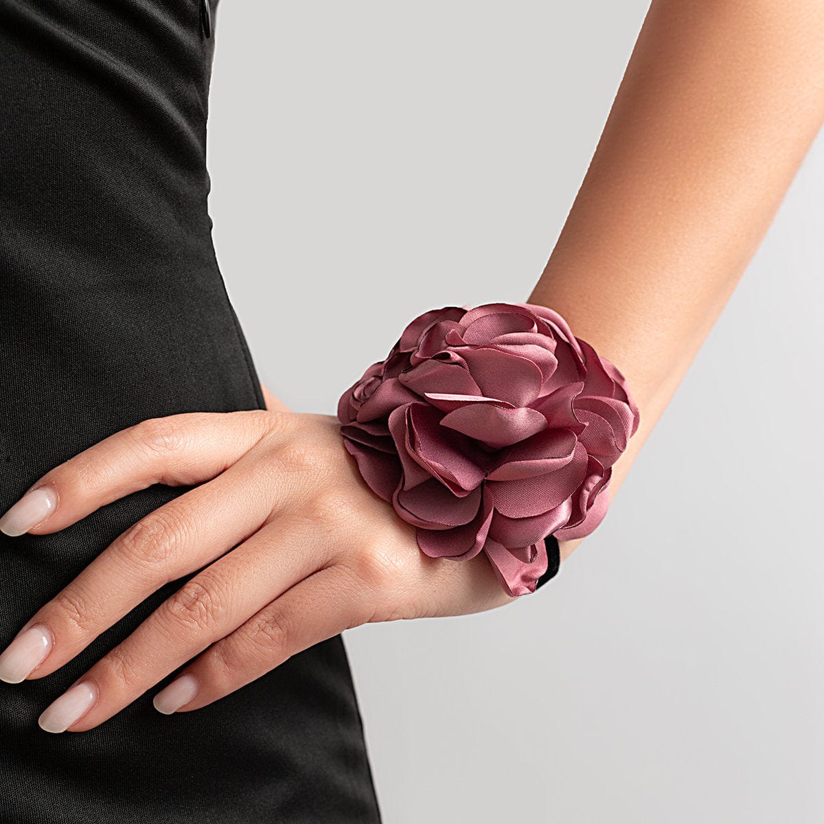 Chic Colorful Silk Flower Velvet Bracelet - ArtGalleryZen