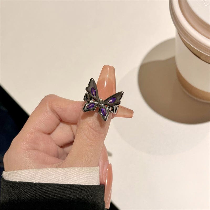 Chic CZ Inlaid Black Butterfly Ring - ArtGalleryZen