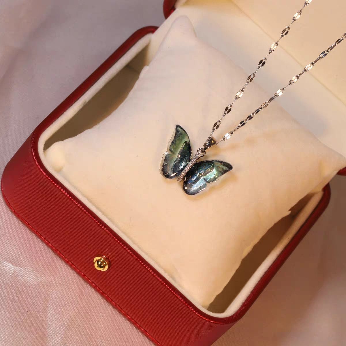 Chic CZ Inlaid Murano Butterfly Necklace - ArtGalleryZen
