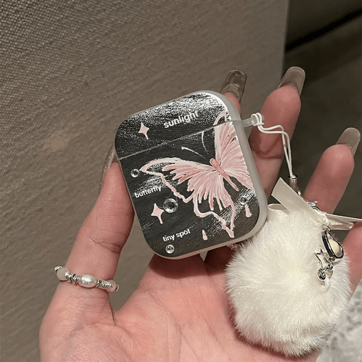 Chic Electroplated Butterfly AirPods Earphone Case With Plush Charm - ArtGalleryZen
