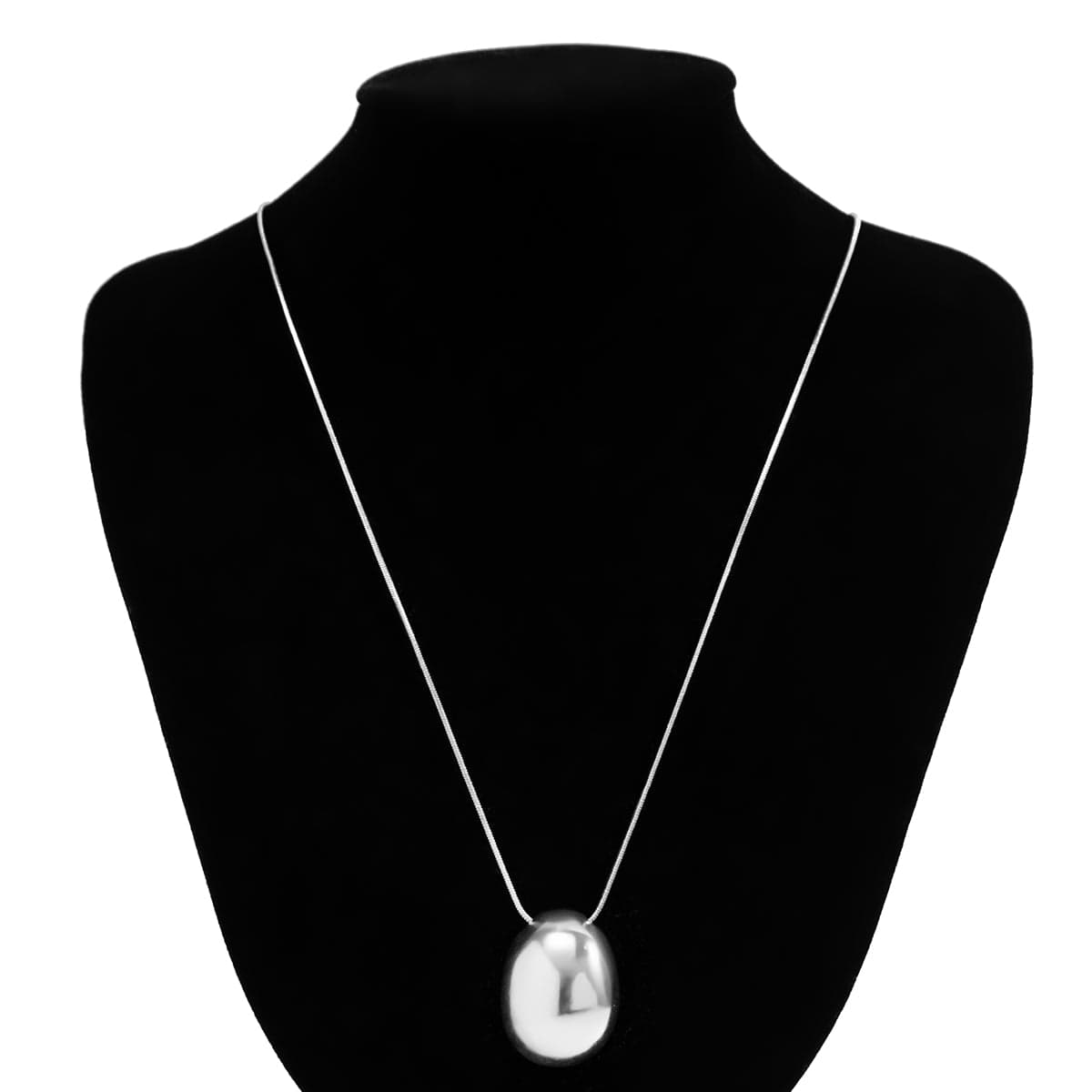 Chic Gold Silver Plated Oval Pendant Necklace - ArtGalleryZen