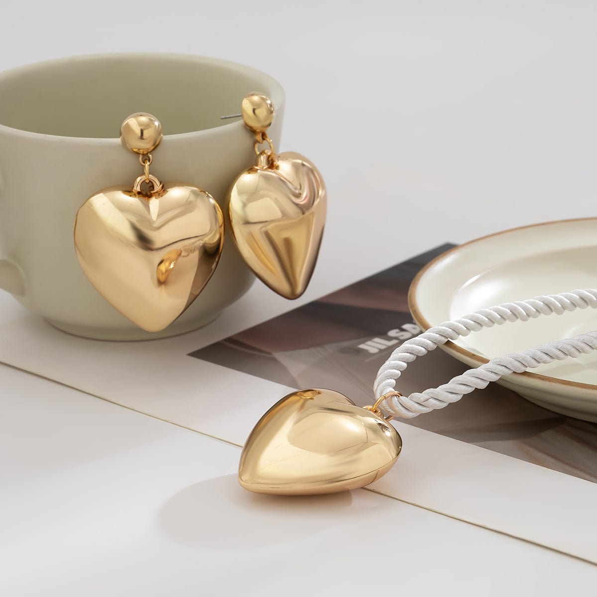 Chic Heart Necklace Earrings Set - ArtGalleryZen