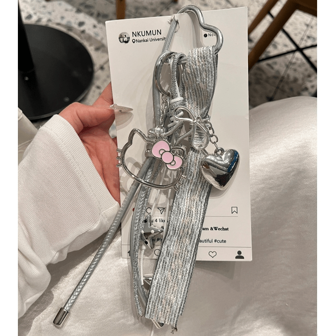 Chic Hello Kitty Heart Star Charm Leather Keychain - ArtGalleryZen