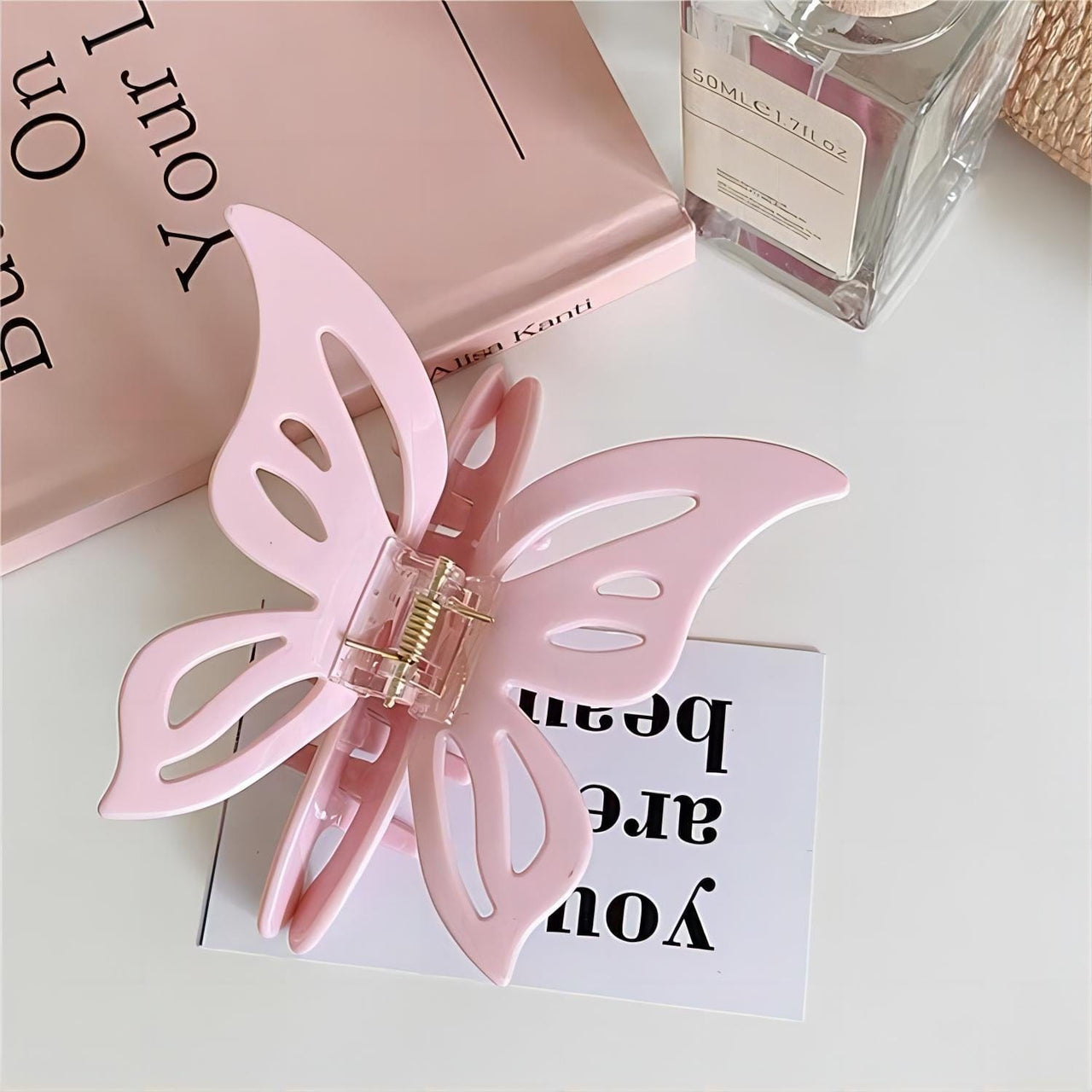 Chic Hollowed-out Butterfly Chignon Claw Clip Hair Clip - ArtGalleryZen