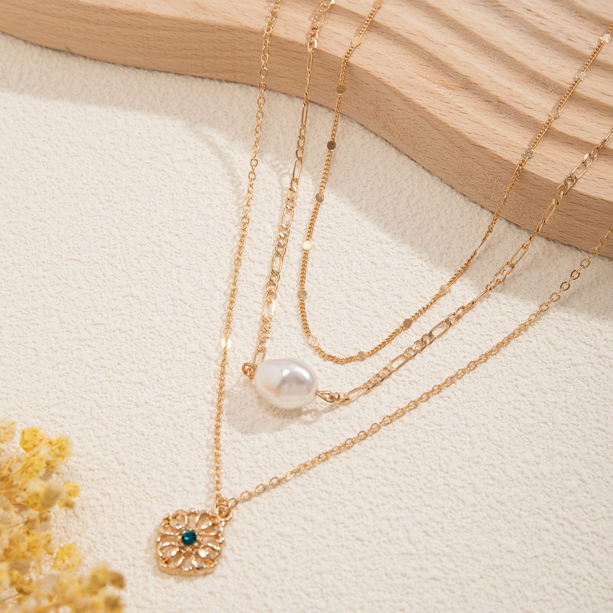 Chic Layered Flower Pendant Pearl Chain Necklace Set - ArtGalleryZen