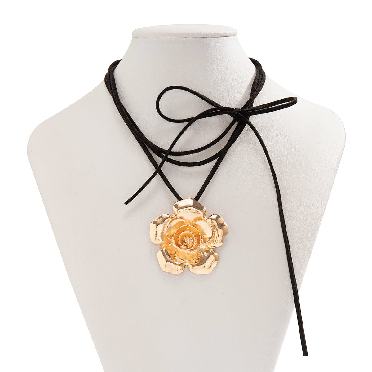 Chic Layered Velvet Flower Pendant Necklace - ArtGalleryZen