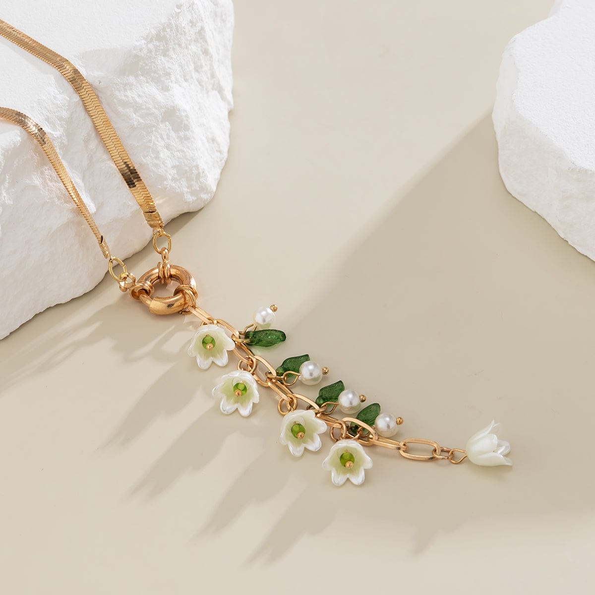 Chic Lily Of The Valley Herringbone Chain Necklace - ArtGalleryZen