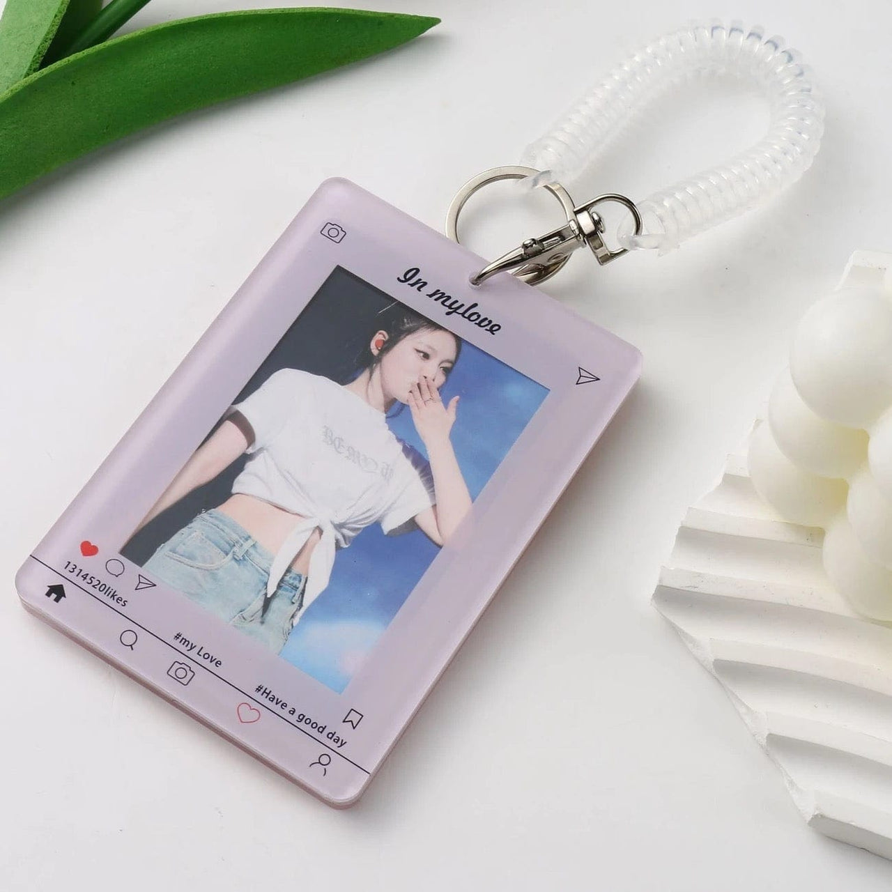 Chic My Love Kpop Keychain Acrylic Photocard Holder - ArtGalleryZen