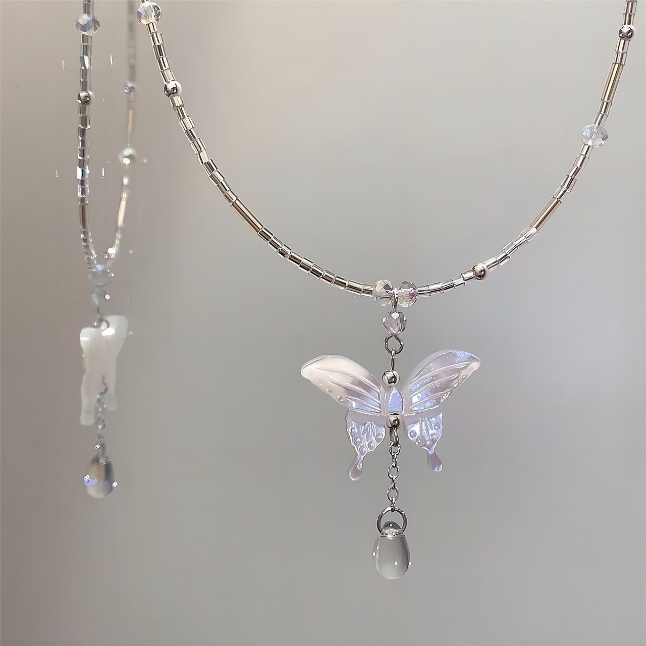 Chic Natural Pearl Shell Butterfly Pendant Crystal Necklace - ArtGalleryZen