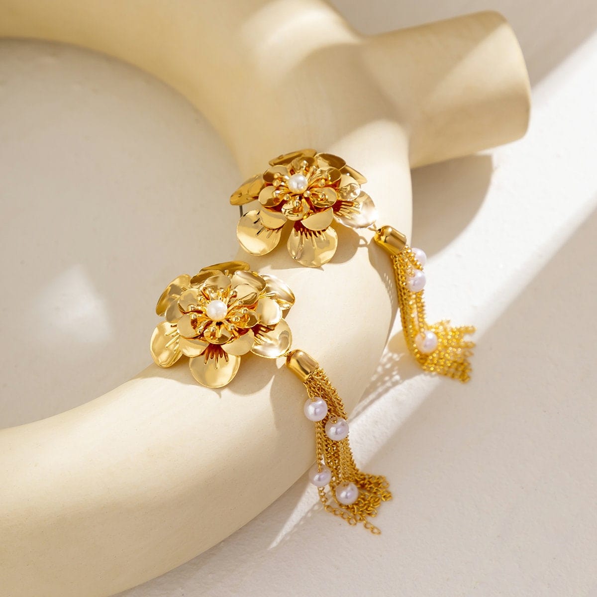 Chic Pearl Charm Floral Tassel Dangle Earrings - ArtGalleryZen