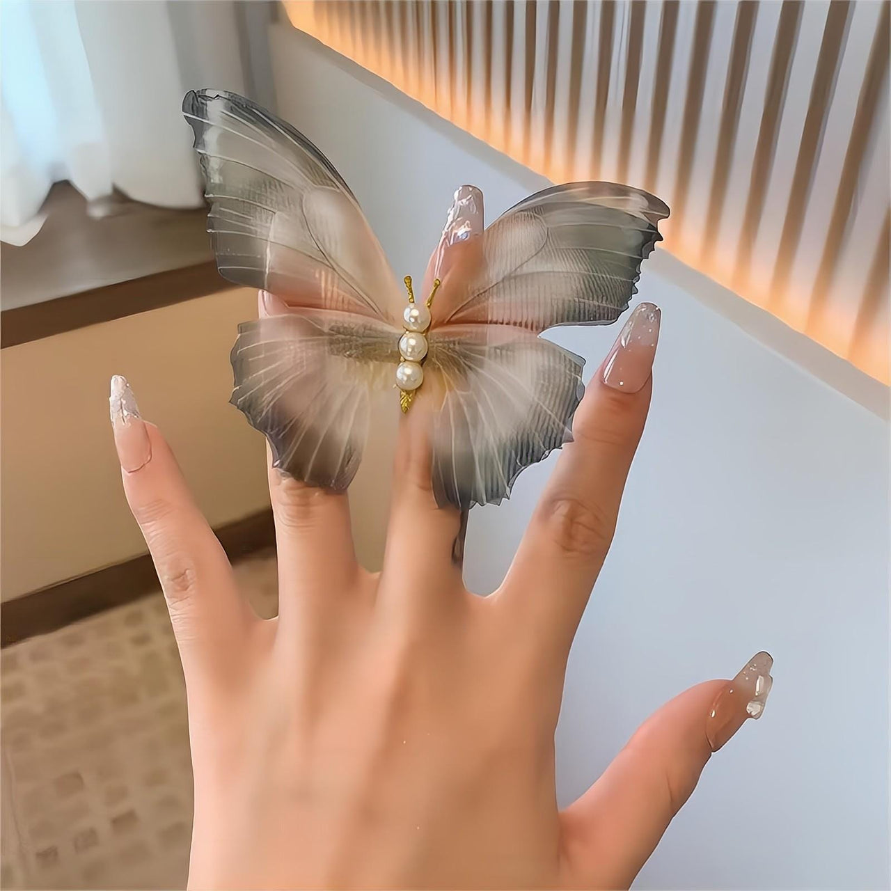 Chic Pearl Charm Sheer Mesh Butterfly Hair Clip - ArtGalleryZen