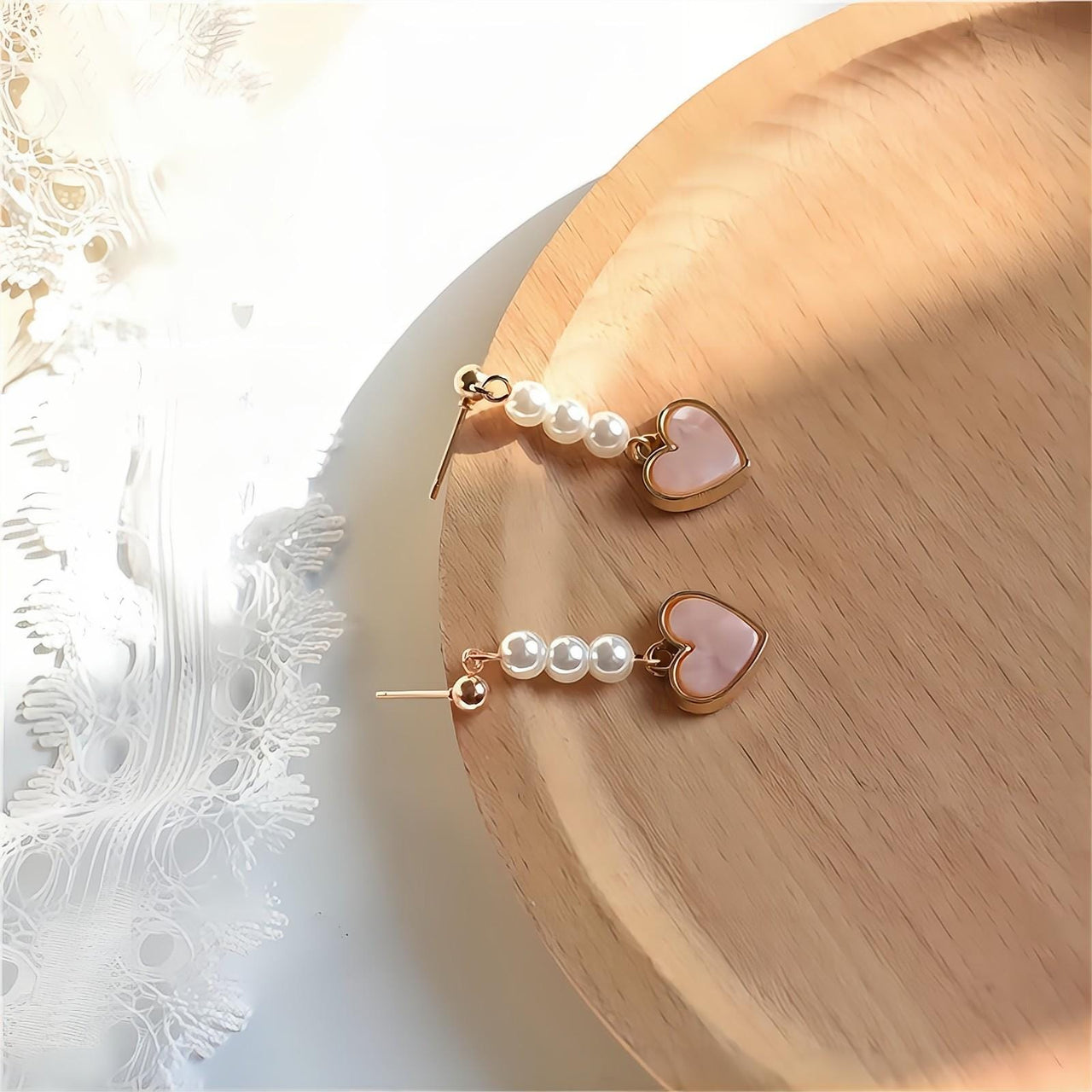 Chic Pearl Heart Dangle Earrings - ArtGalleryZen