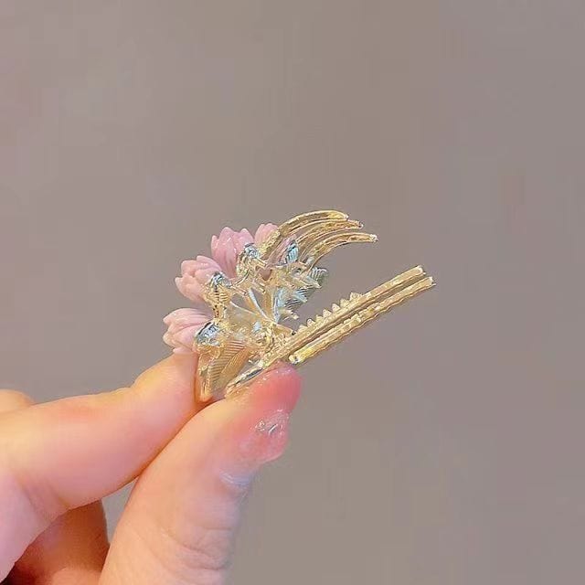 Chic Pearl Inlaid Flower Claw Clip Hair Clip - ArtGalleryZen