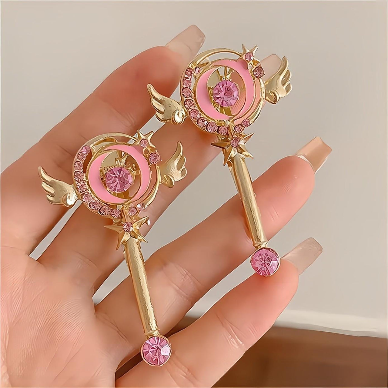 Chic Pink CZ Inlaid Sailor Moon Hair Clip - ArtGalleryZen