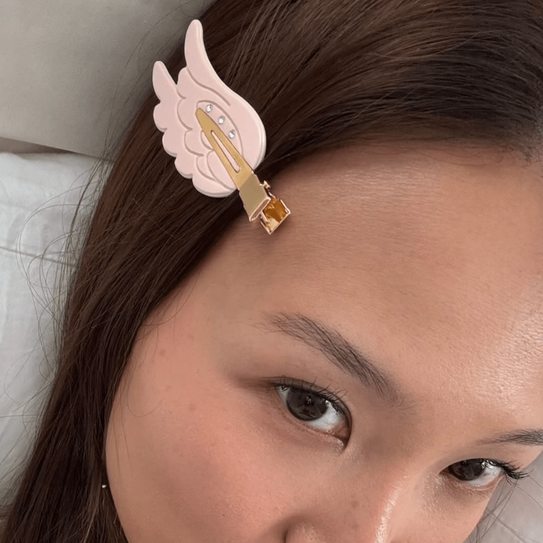 Chic Rhinestone Angel Wing Hair Clip - ArtGalleryZen