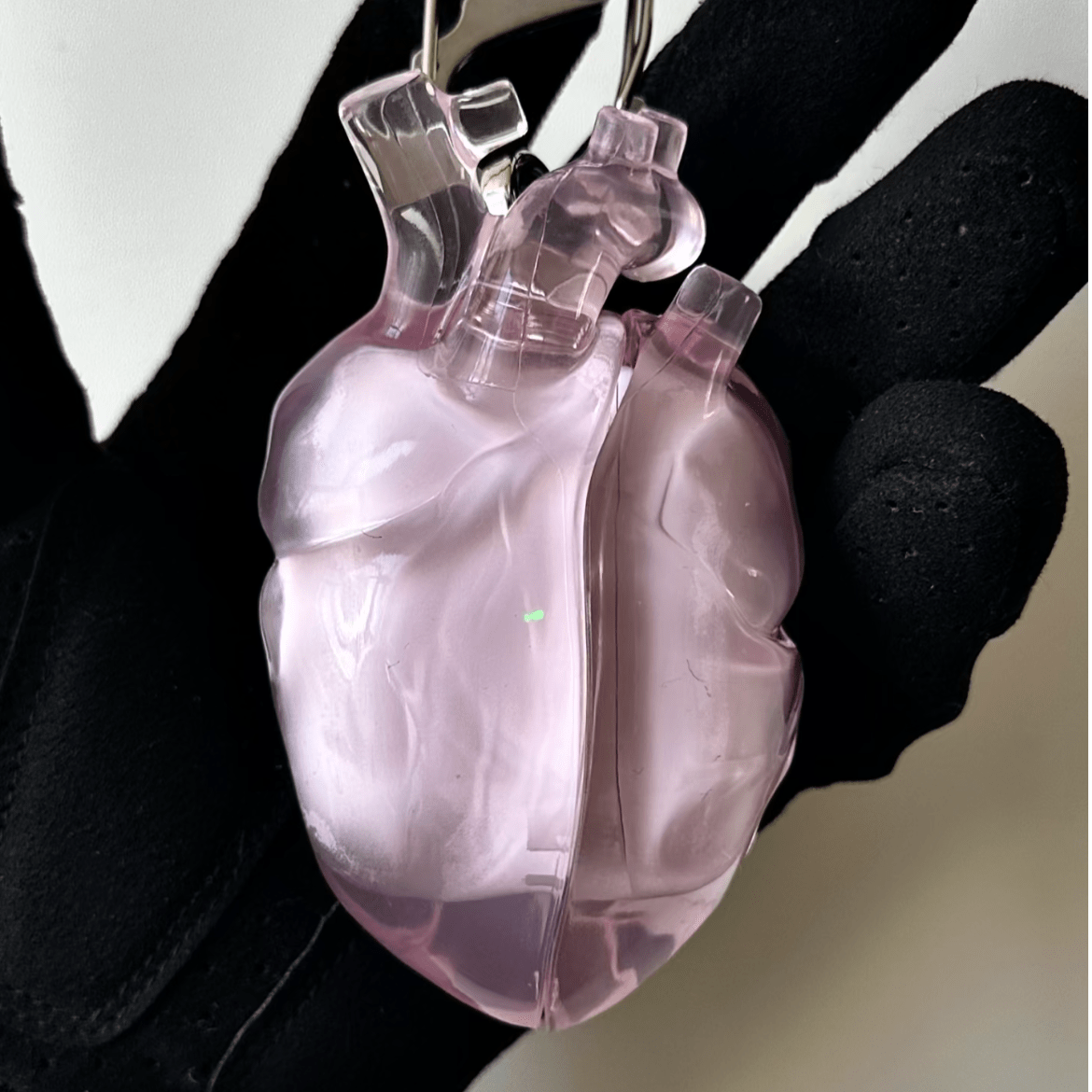Chic Transparent Heart Liquid Silicone AirPods Earphone Case - ArtGalleryZen