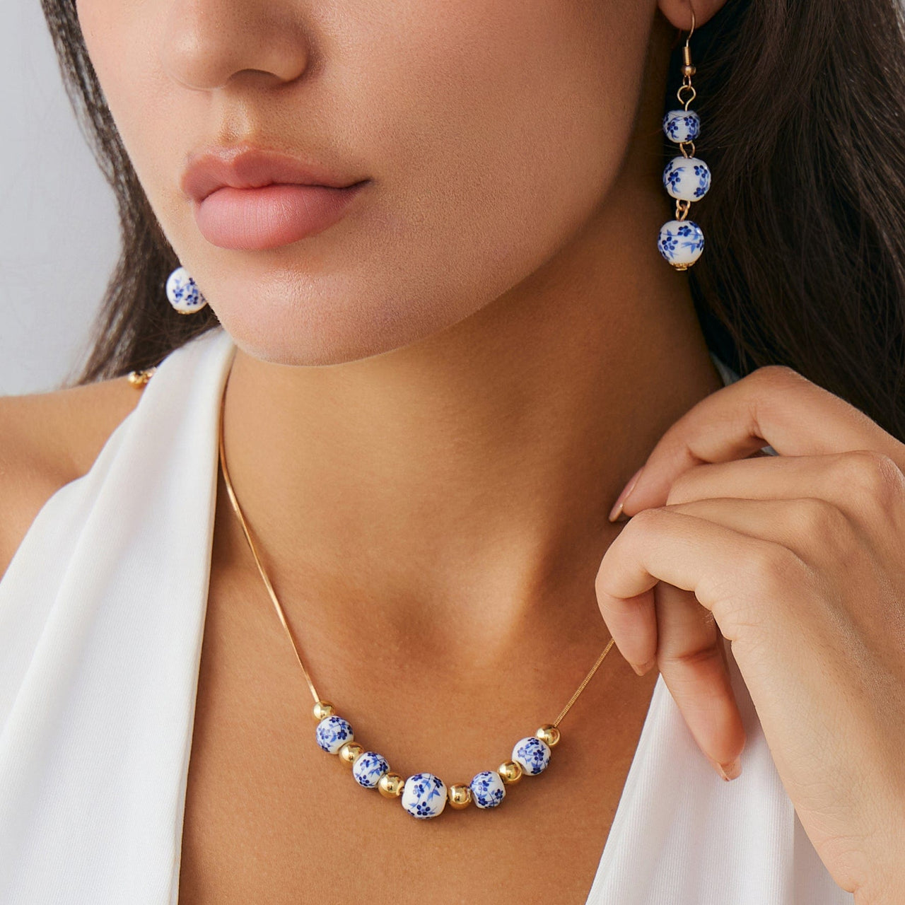 Chinese Style Blue And White Porcelain Beaded Necklace Earrings Set - ArtGalleryZen