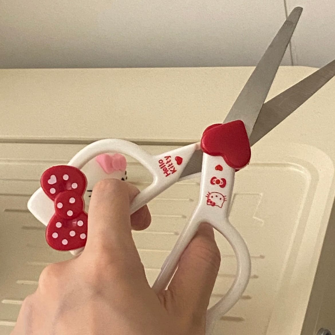 Cute Sanrio Hello Kitty Scissors - ArtGalleryZen