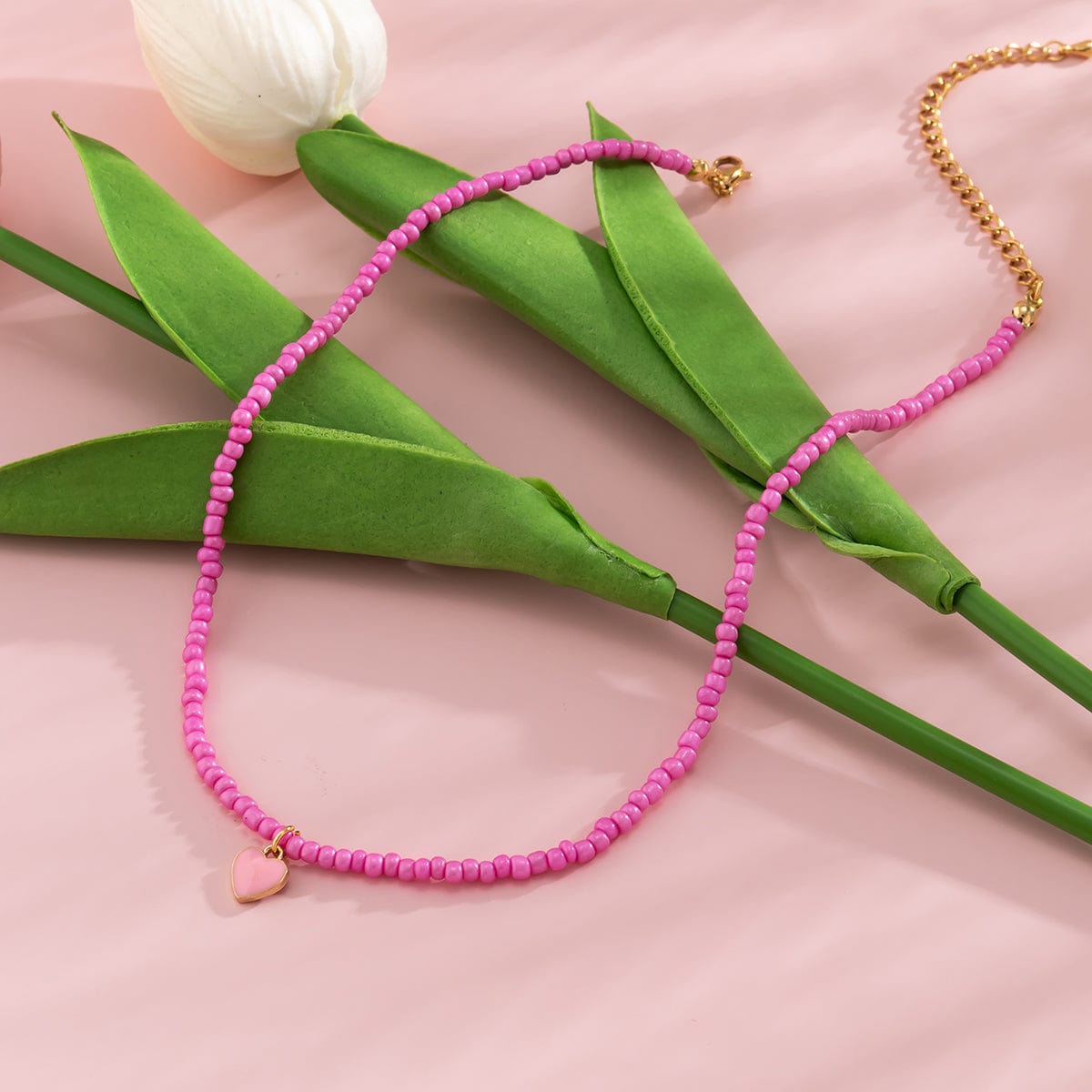 Dainty Pink Heart Pendant Seed Beaded Necklace - ArtGalleryZen