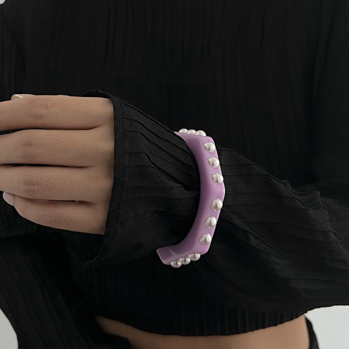 Dainty Polygon Pearl Resin Bangle Bracelet - ArtGalleryZen