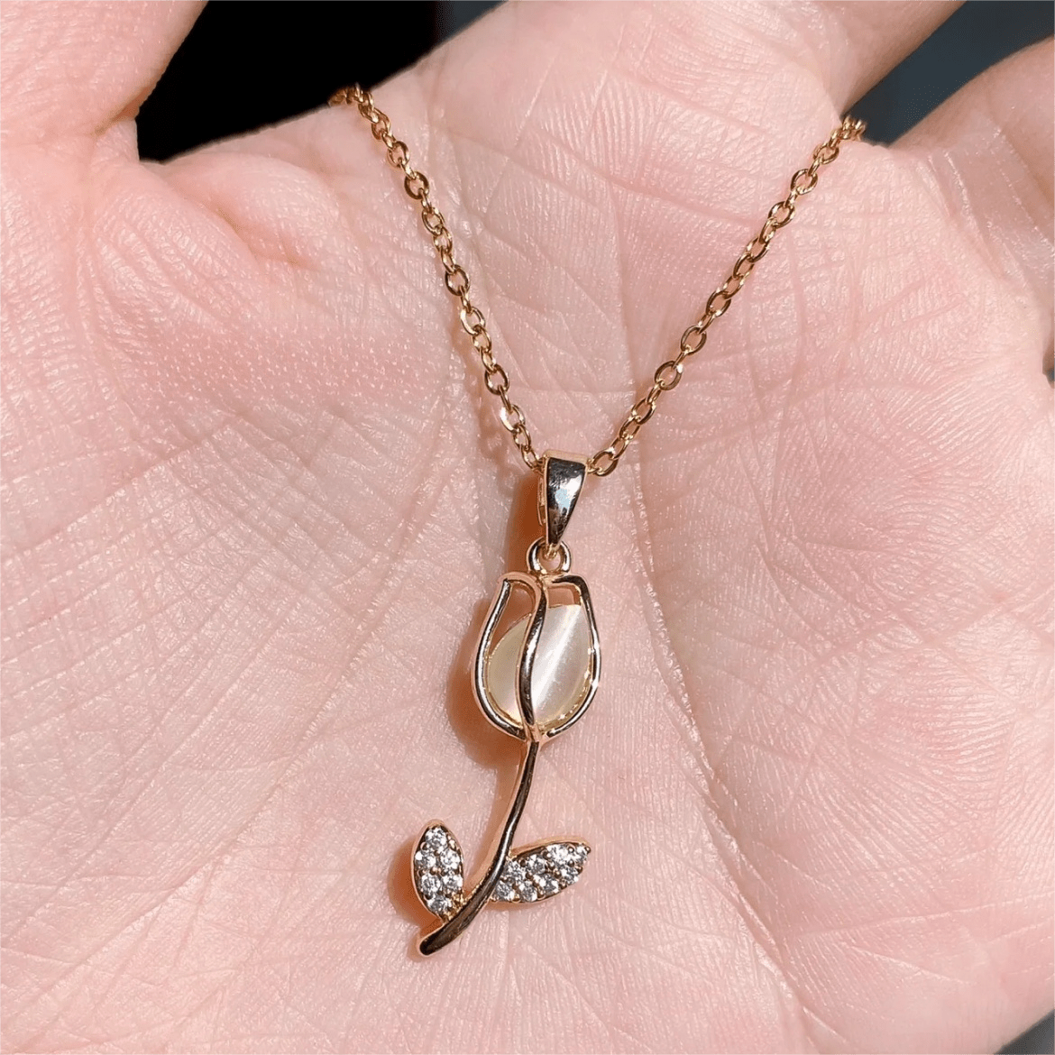 Dainty Rhinestone Inlaid Crystal Tulip Pendant Necklace - ArtGalleryZen