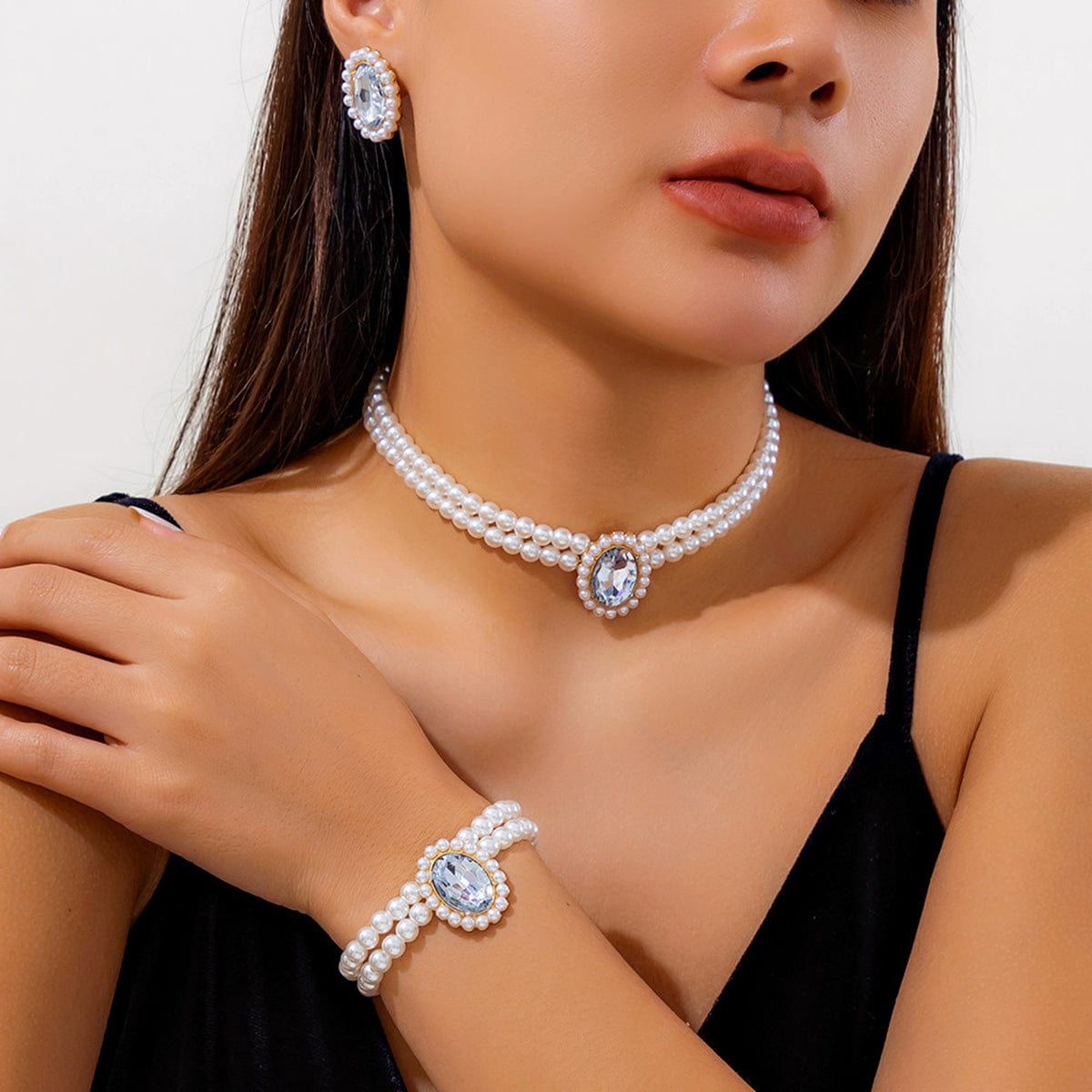 Elegant Emerald CZ Inlaid Pearl Chain Choker Necklace Bracelet Earrings Set - ArtGalleryZen