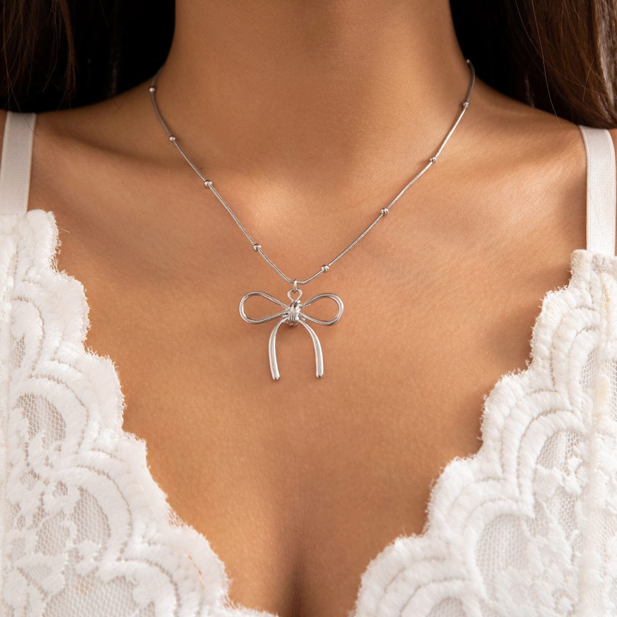 Elegant Gold Silver Plated Bowknot Pendant Necklace - ArtGalleryZen