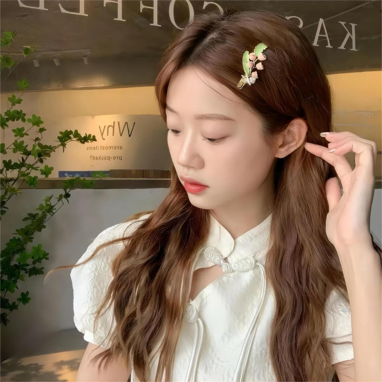 Enamel Pink Flower Hair Clip - ArtGalleryZen