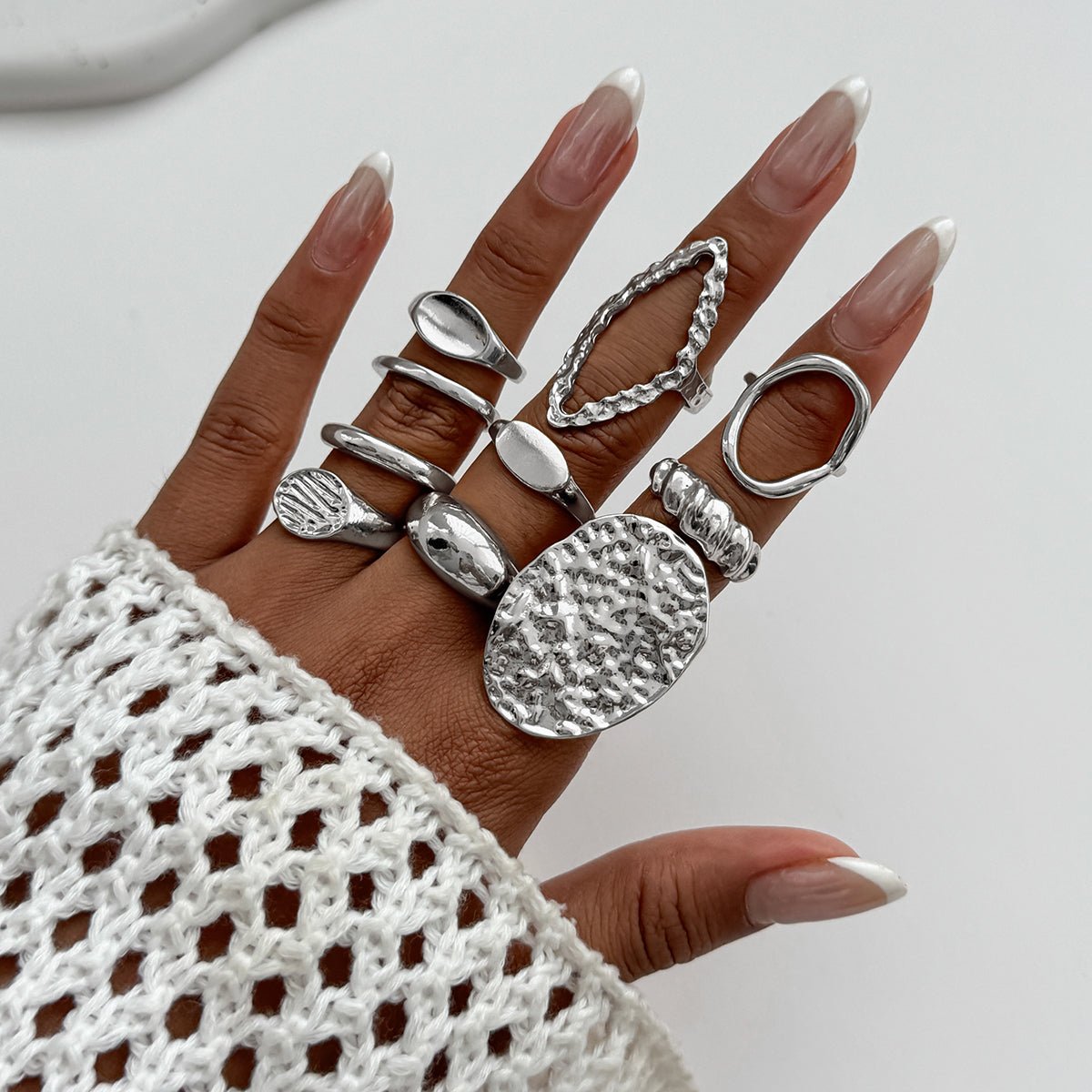 Geometric 10pcs Textured Oval Disk Glossy Hollow Ring Set - ArtGalleryZen