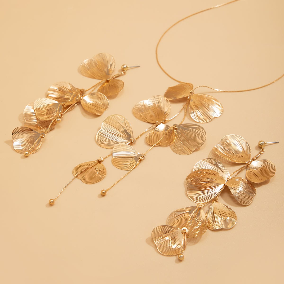 Geometric Abstract Gold Silver Tone Leaf Pendant Earrings Necklace Set - ArtGalleryZen