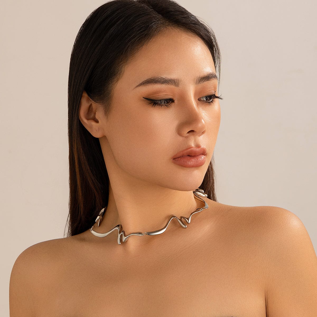 Geometric Abstract Wave Ribbon Collar Necklace - ArtGalleryZen