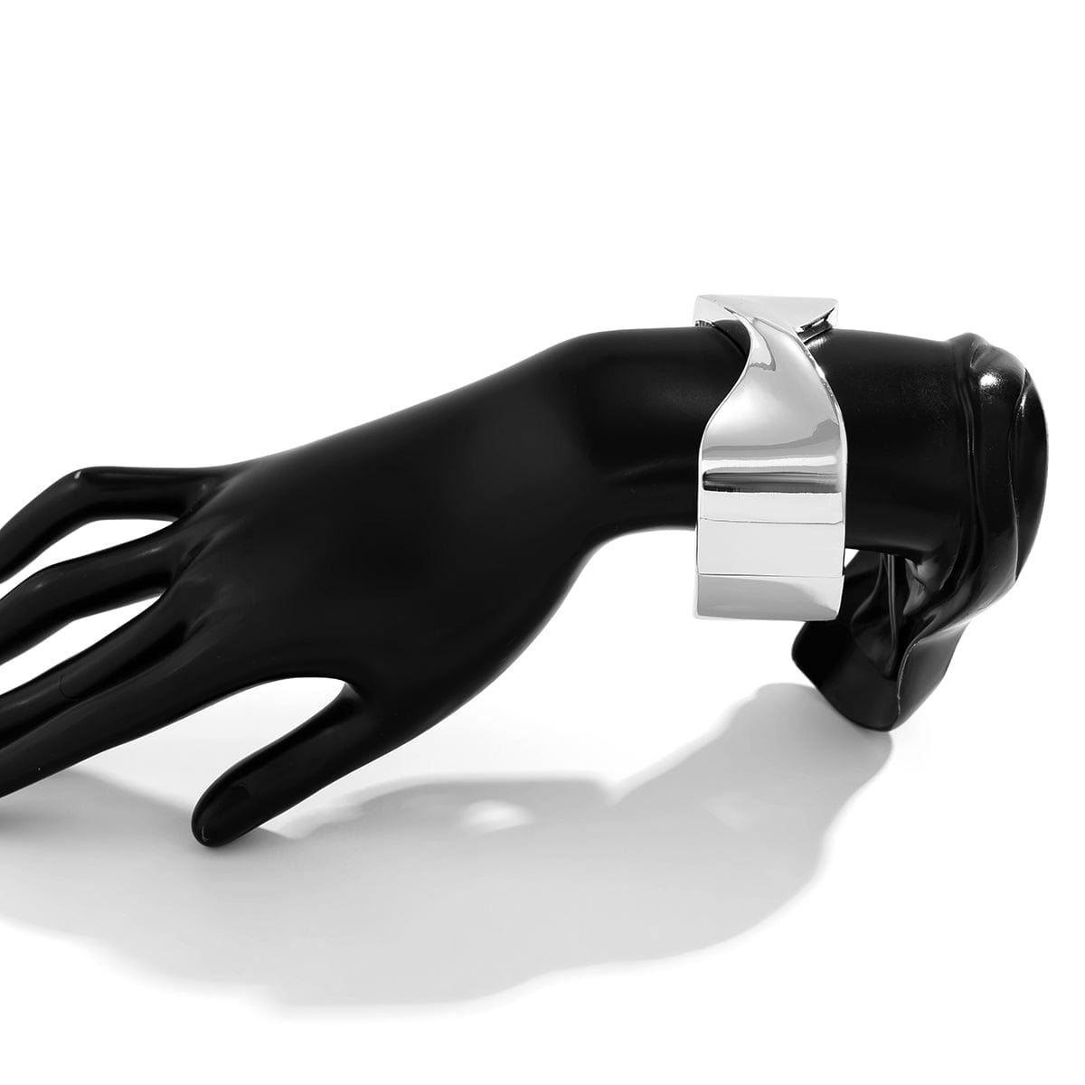 Geometric Chunky Abstract Ribbon Pattern Bangle Bracelet - ArtGalleryZen