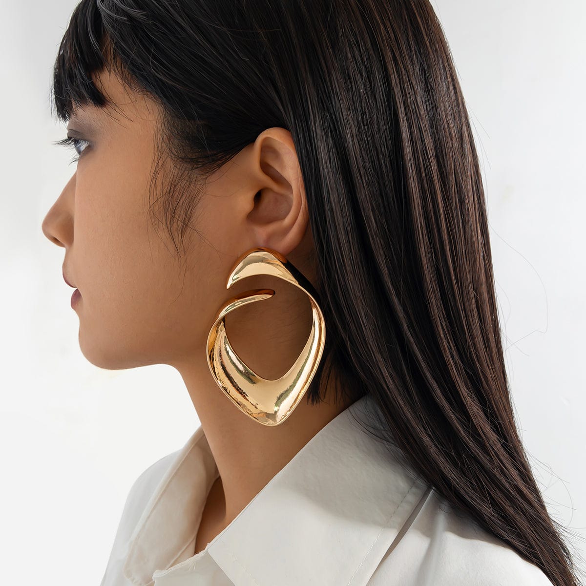 Geometric Chunky Irregular Curl Stud Earrings - ArtGalleryZen