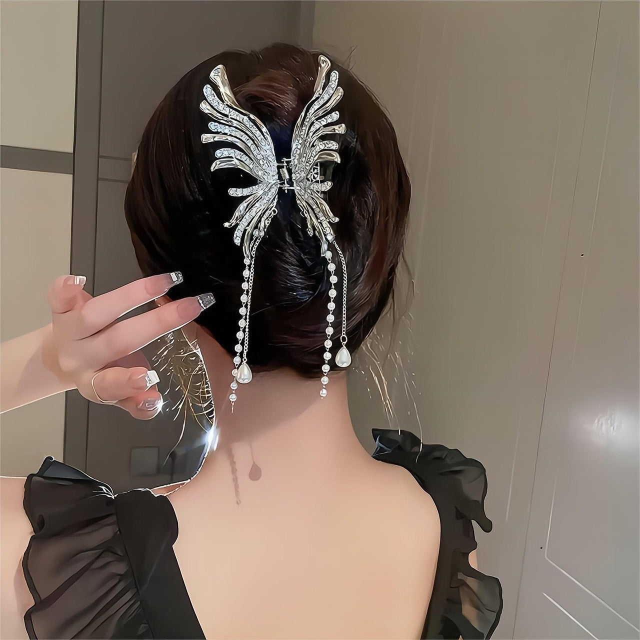 Geometric CZ Inlaid Pearl Chain Tassel Butterfly Chignon Claw Clip Hair Clip - ArtGalleryZen