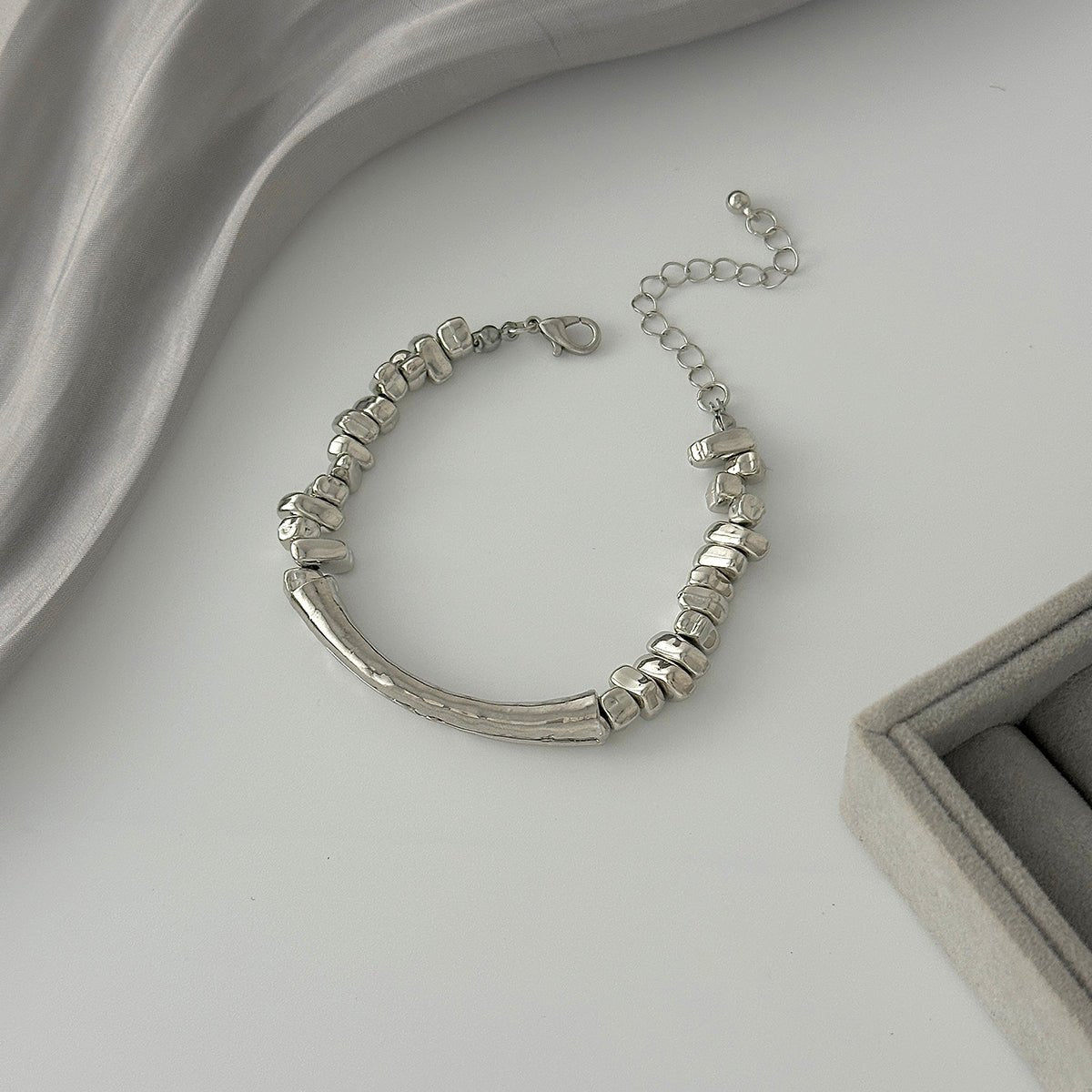 Geometric Irregular Beaded Chain Choker Necklace Bracelet - ArtGalleryZen