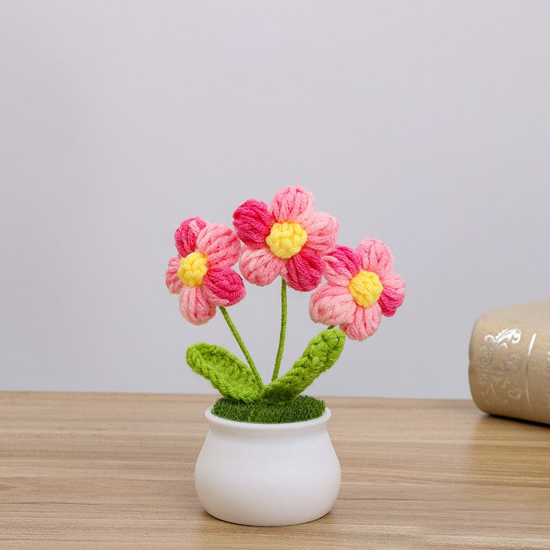 Handmade Crochet Potted Daisy Flower - ArtGalleryZen