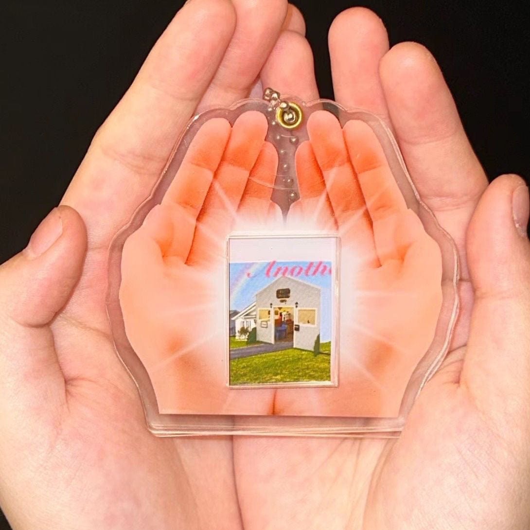 Hold In The Palm Acrylic Keychain Kpop ID Card Photocard Holder - ArtGalleryZen