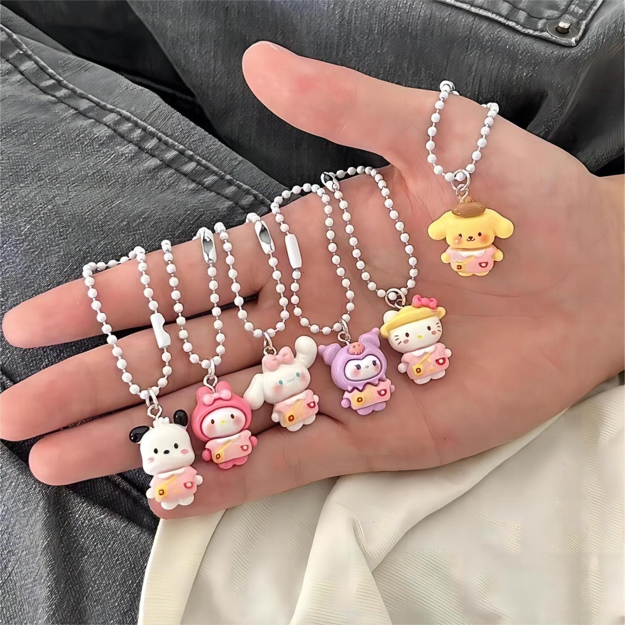 Kawaii 7 Pieces Sanrio Keychain Set - ArtGalleryZen