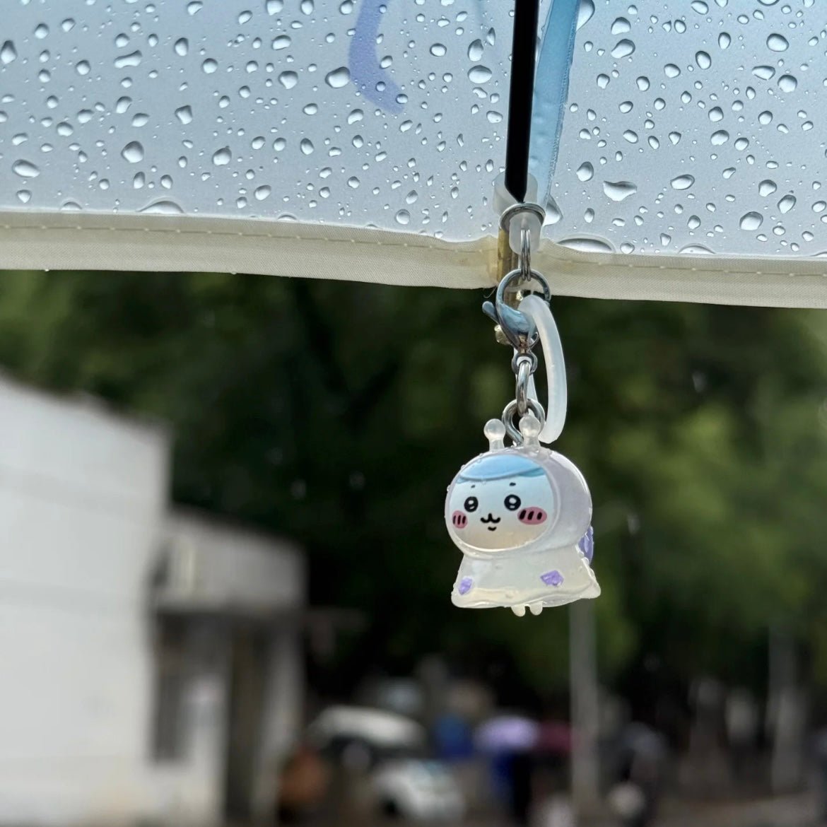 Kawaii Chiikawa Hachiware Usagi Raincoat Keychain Doll - ArtGalleryZen